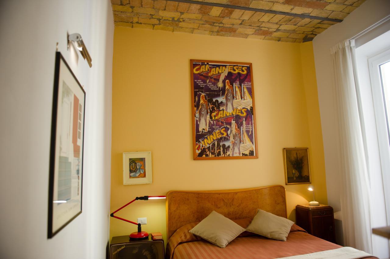 B&B Laurus Colosseo Rome Exterior photo